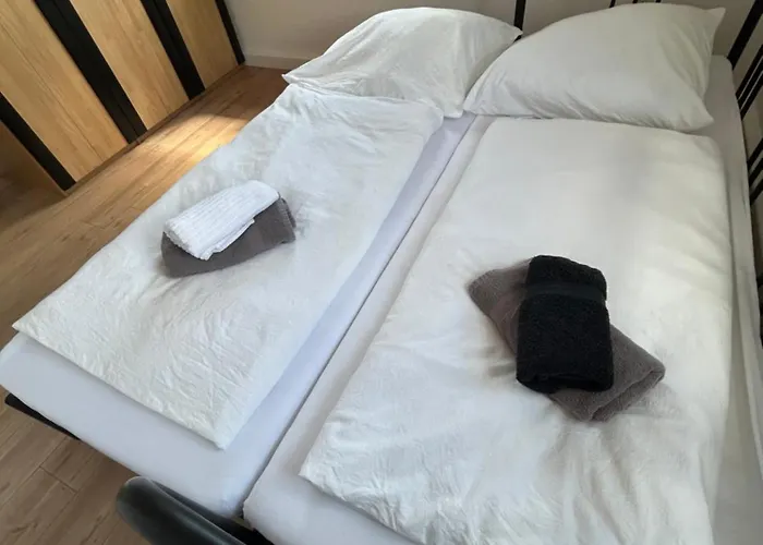 An Der Roedlitzer Kirche شقة Niederdorla